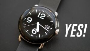 Leaked render of the Google Pixel Watch 5 showing the display and curved glass.
