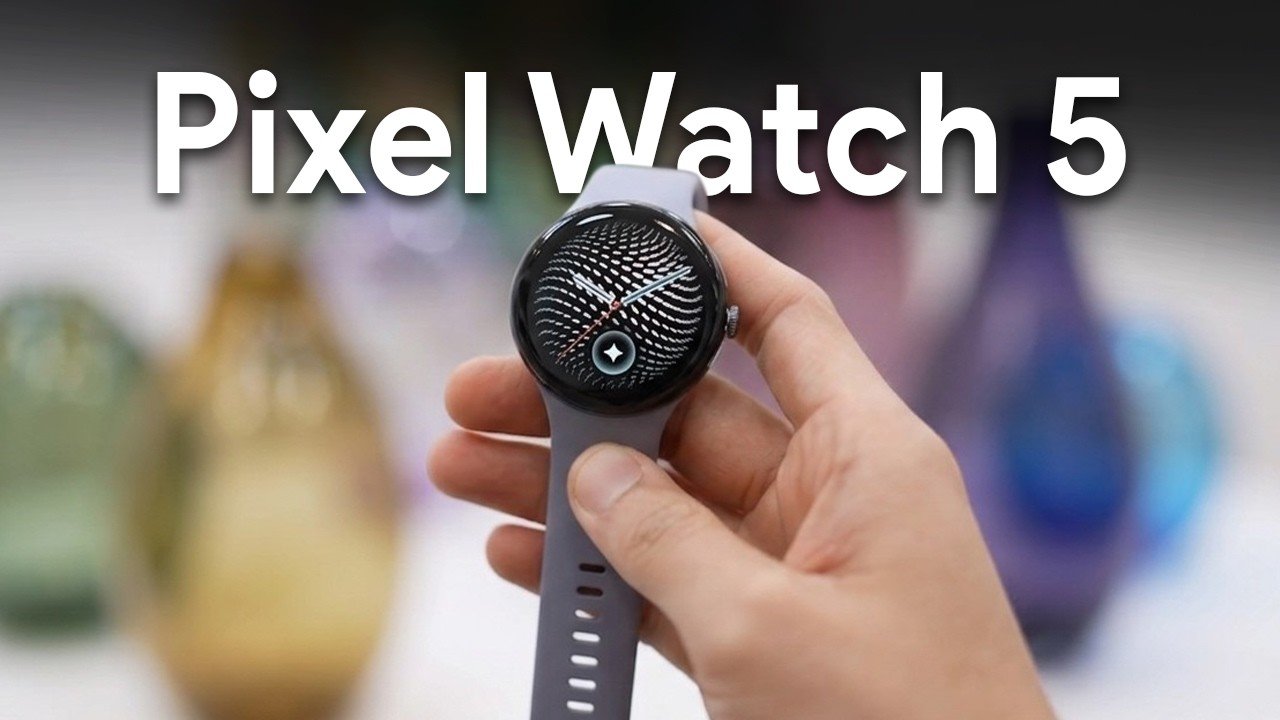 Google Pixel Watch 5 in 41 mm and 45 mm sizes side by side
