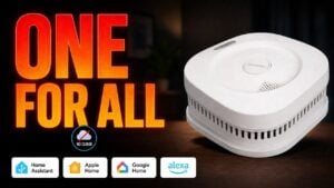 Sensoreo MS1 Interlink smoke alarm mounted on a ceiling.