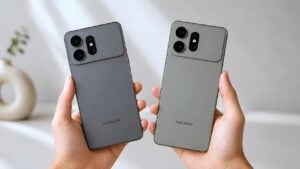 A side by side look at the Galaxy S27 Ultra and iPhone 17 Pro designs.