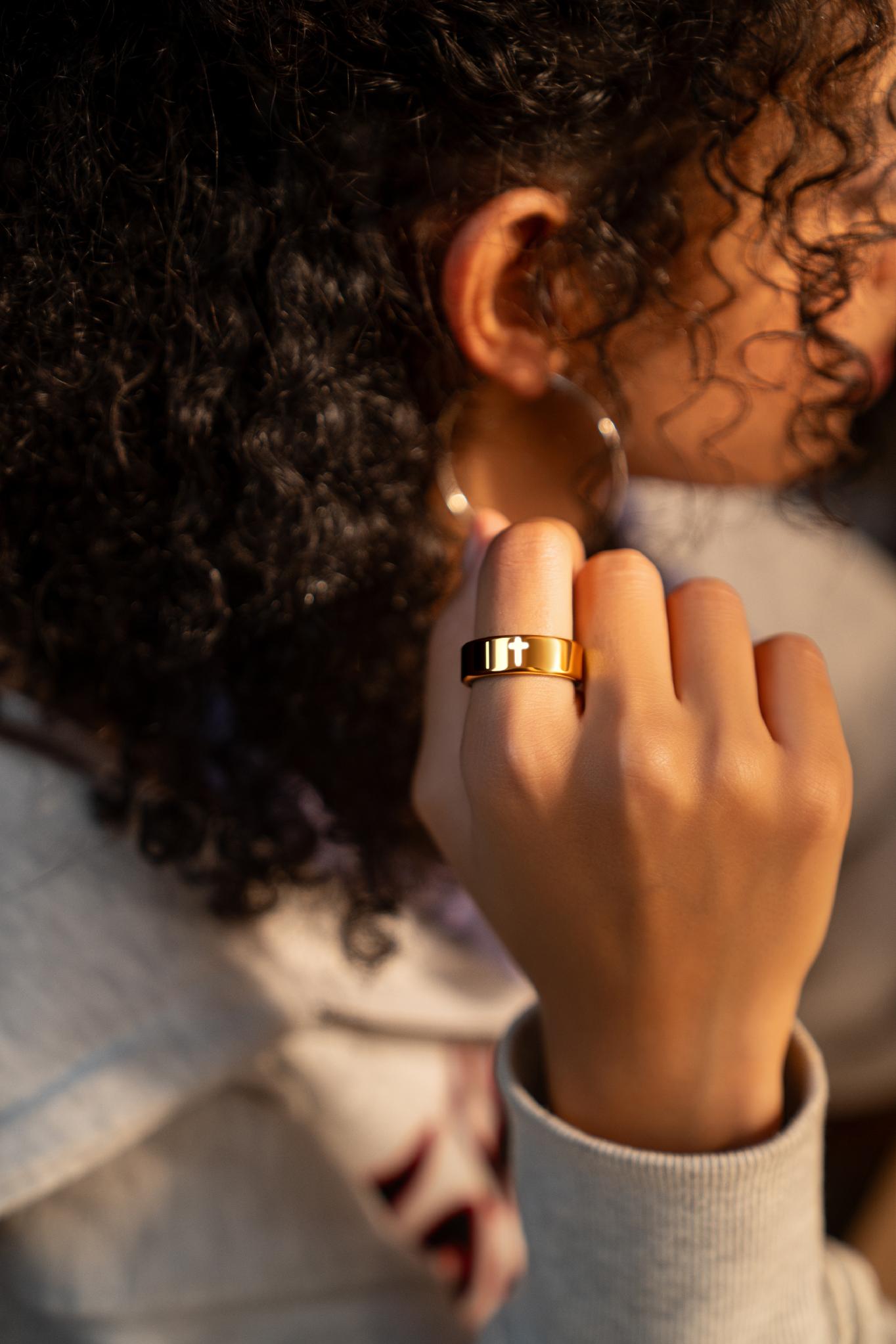 Elah Ring S1