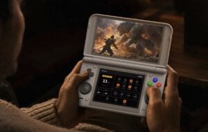 Retroid Pocket Duo Lite handheld in hands being played
