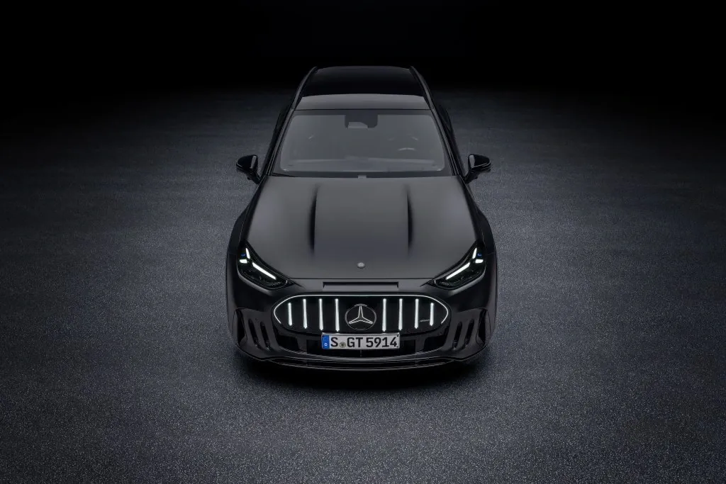 High-Tech SUV with Sports Car DNA: the New Mercedes-AMG GT SUV image 2