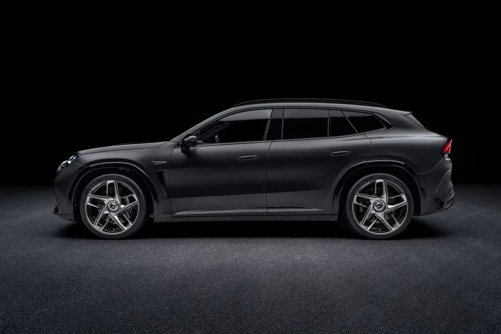 High-Tech SUV with Sports Car DNA: the New Mercedes-AMG GT SUV image 3