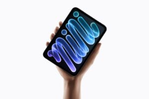 The 8.5-inch OLED Super Retina XDR display on the new iPad mini.