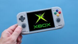 Original Xbox gameplay running on an Android mobile device